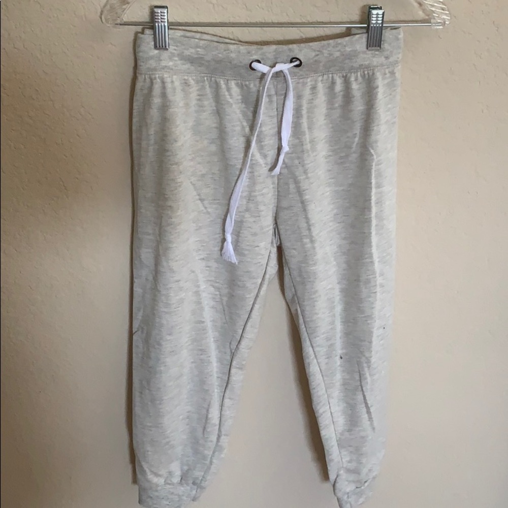 Basic Staple Sweatpants